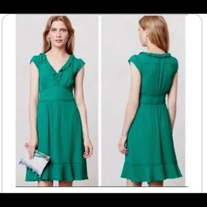 Anthropology size 2 Maeve green dress